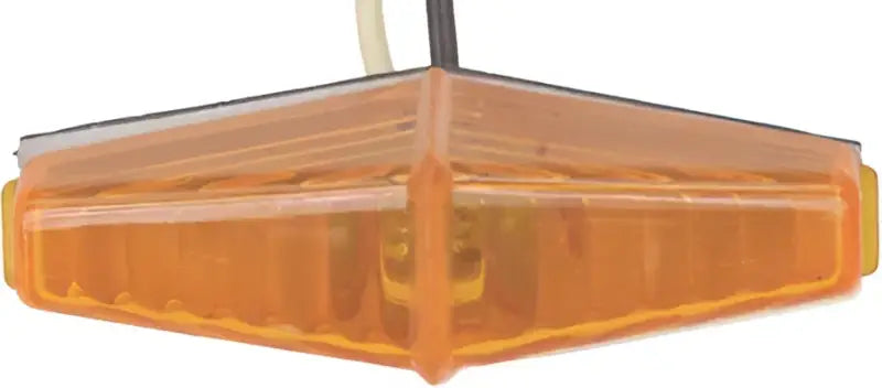 203396 Wesbar Red Rectangular Clearance Module (Kar.)