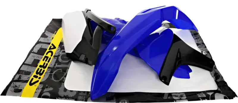 2171880145 Plastic Kit Blue