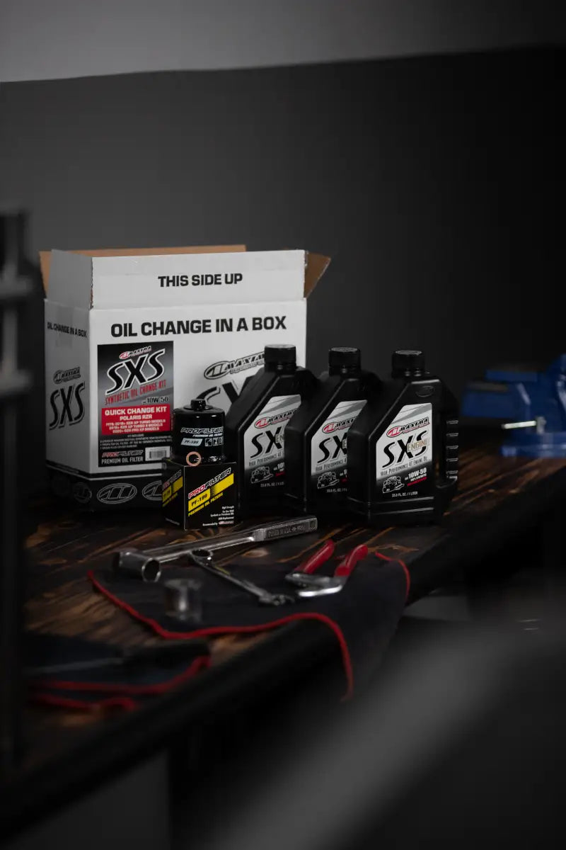 90-219013-TXP Maxima Sxs Quick Change Kit 10W-50 With Black Oil Filter