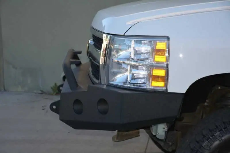DV8 Offroad 07-13 Chevrolet Silverado 1500 Front Bumper - Black Powdercoat