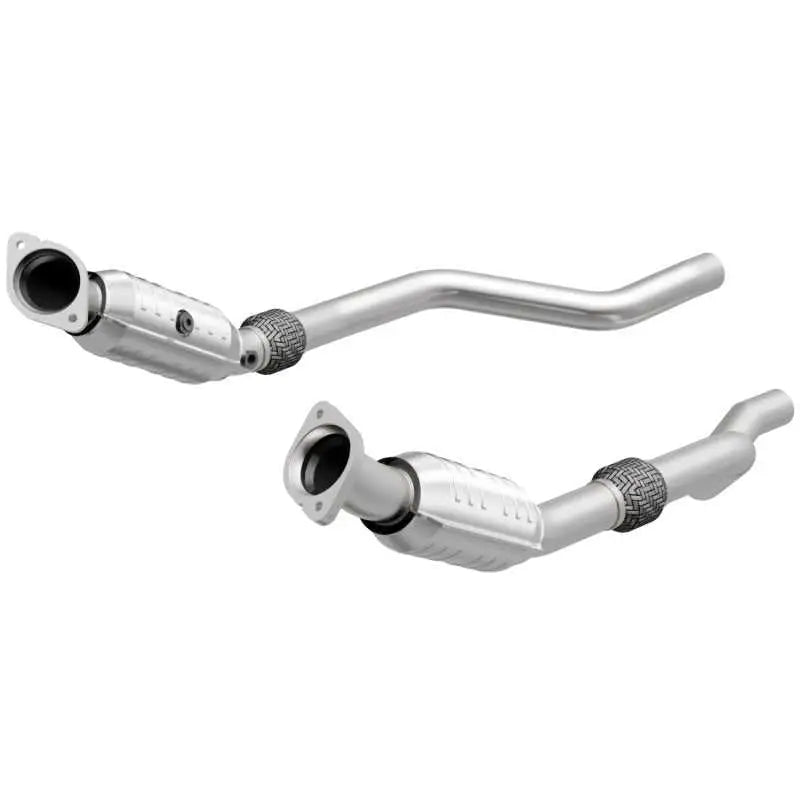 Magnaflow MagnaFlow Conv D/F 05- 300C/Magnum 5.7 w/cats