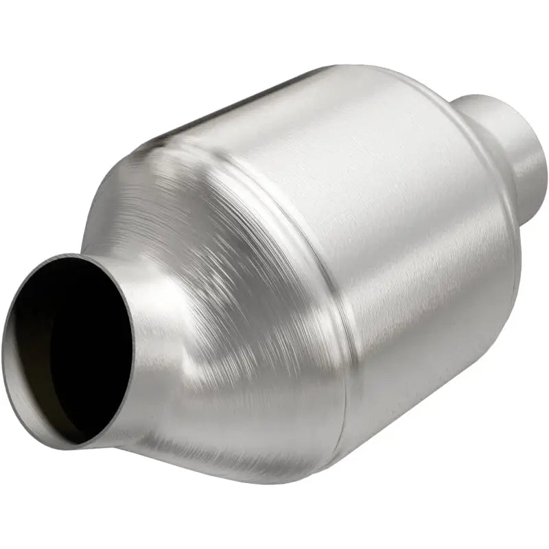 MagnaFlow Conv Universal 2.25 inch C/A 5 spun body - Truck & Automotive