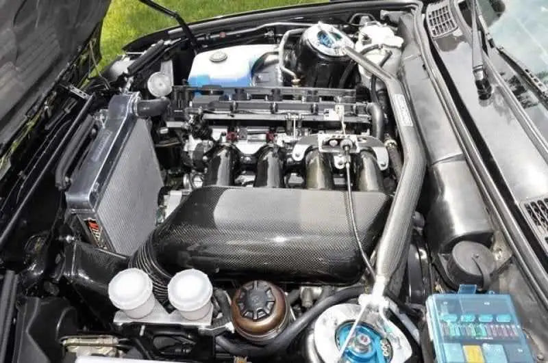 Mishimoto MMRAD-E30-82