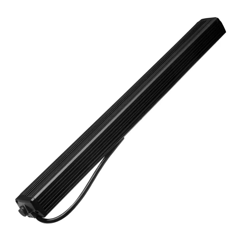 Black LED light bar with cooling fins from Oracle Lighting 20in LED light bar tech
