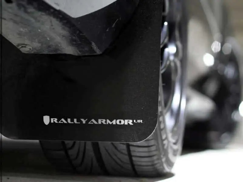Rally Armor MF1-UR-BLK/WH