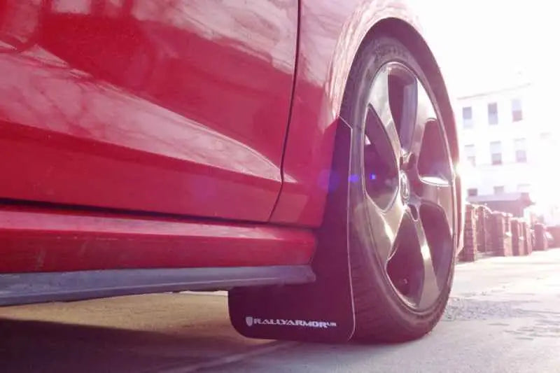 Rally Armor MF37-UR-BLK/RD