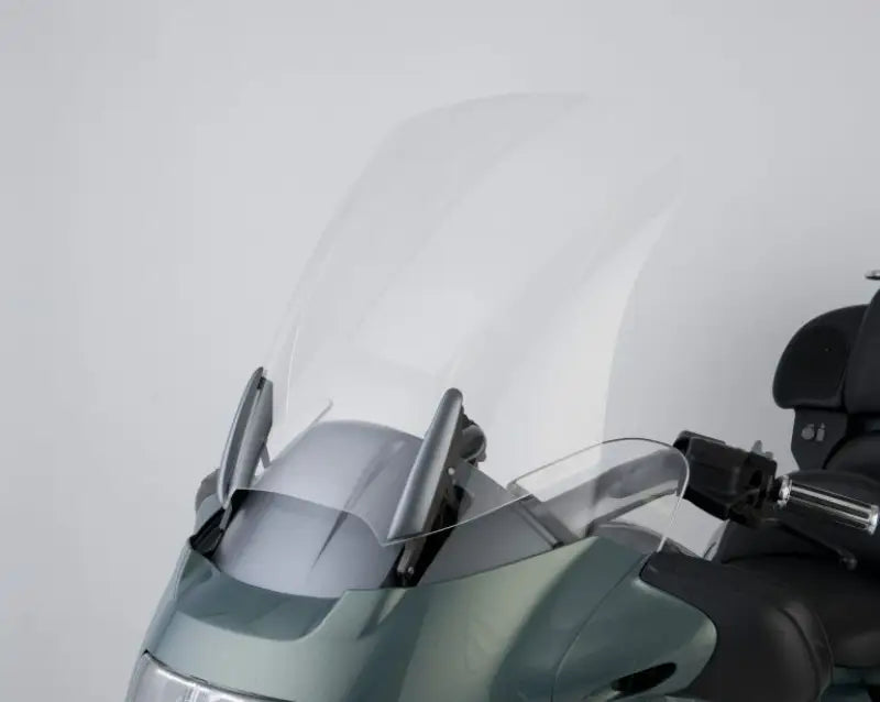 S-122-C Windshield Clear +2" Bmw
