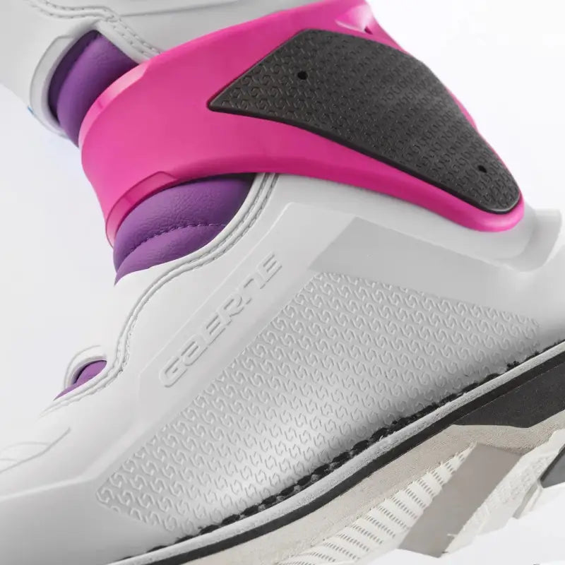 Sg 22 Boots Le Purple/White/Rhodamine 08 - RV and Auto Parts