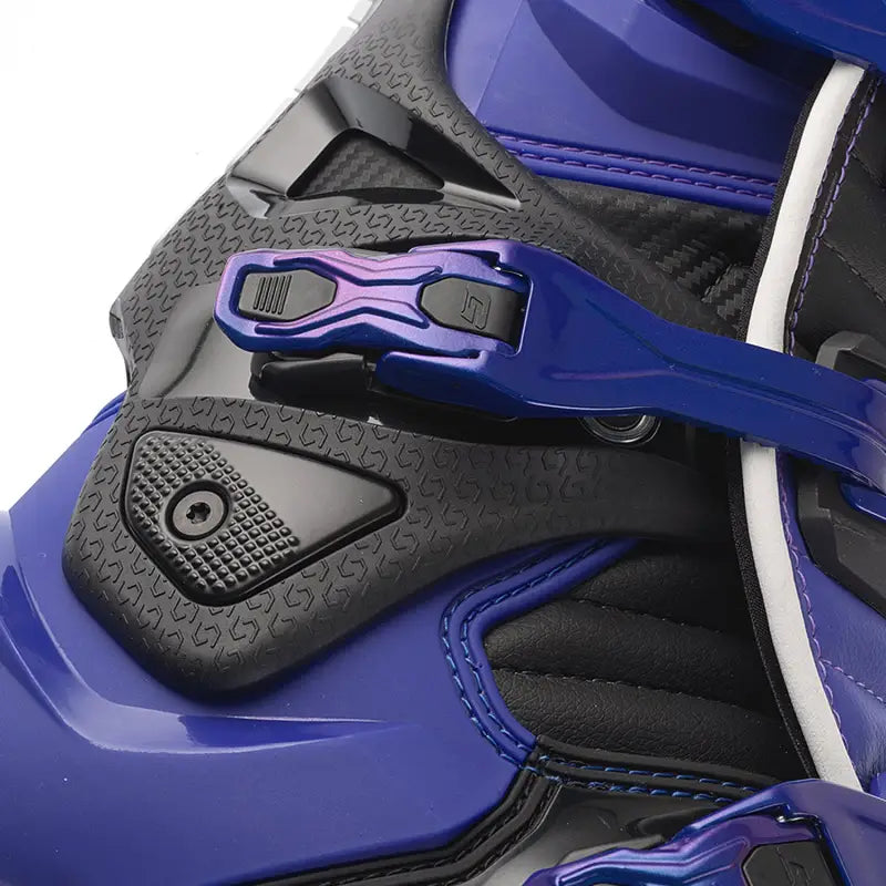Sg22 Boots Future Dusk Sz 8 - GAERNE