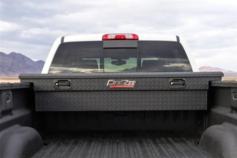 Tool Box Crossover Low Profile; Single Lid; Diamond Tread; Black Textured Powder Coated Aluminum; 69-3/4 Inch Length x
