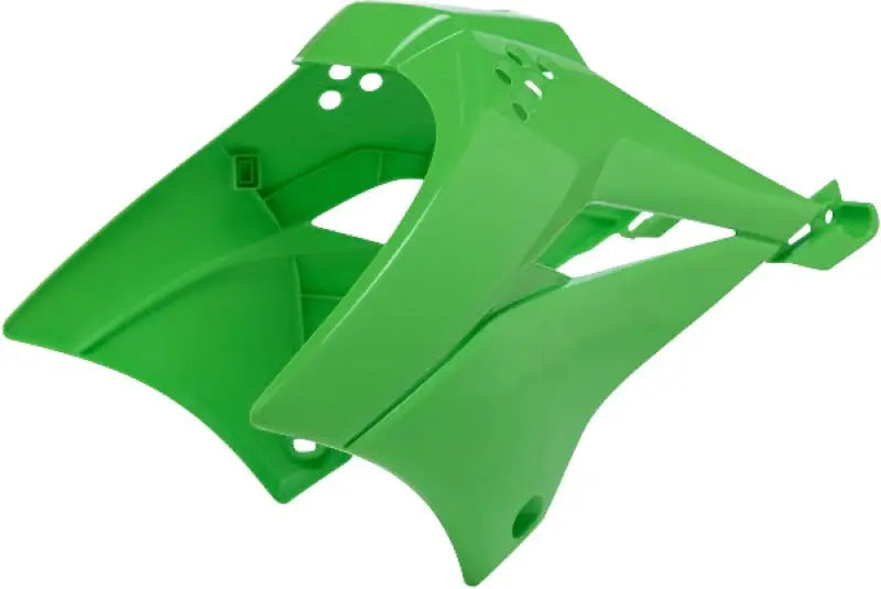 2780560006 Radiator Shroud Green