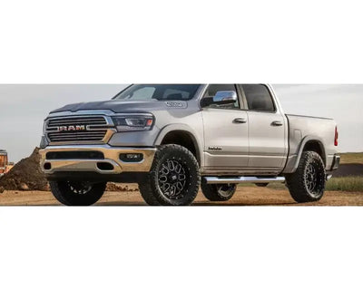 2019 Ram 3500 Crew Cab with Maxway Octa Series Step Bar
