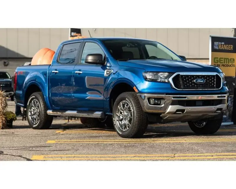 2019 Ford Ranger in metallic blue with Maxway Octa Series step bar