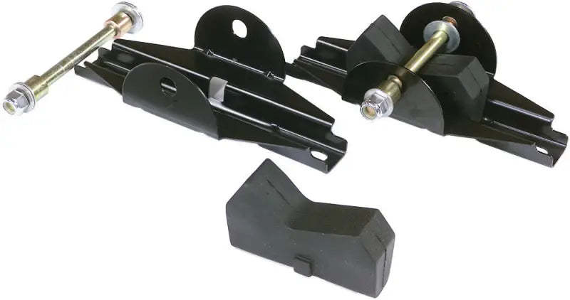 Black metal and rubber ski mount kit for Yam engines and suspensions in the Ski Mount Kit Yam