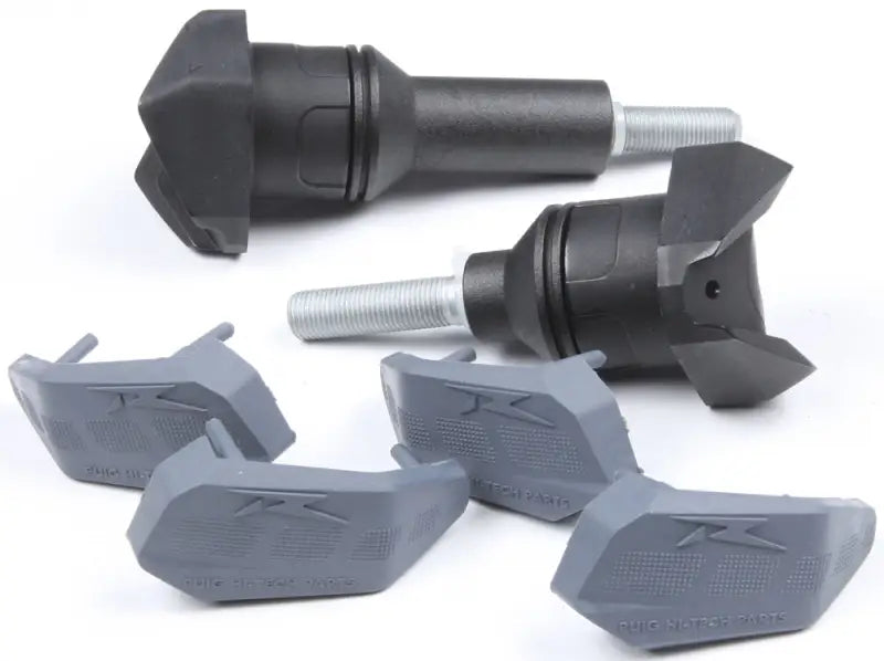 Motorcycle 7724N frame sliders and covers on R19 Black Yam bike for protection