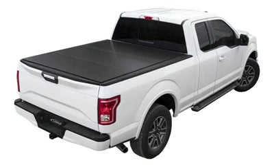 White Access Lomax tri-fold cover on 2019+ Ford Ranger 5ft bed