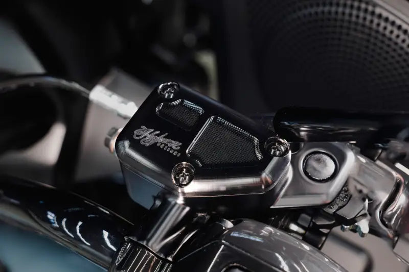 Front Brake Reservoir Cover Black L`23 24 Cvo - HOFMANN DESIGNS