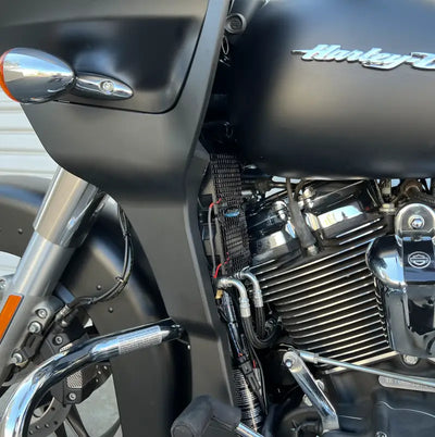 Chopped Oil Cooler M8 Touring  `17 23  Blk 