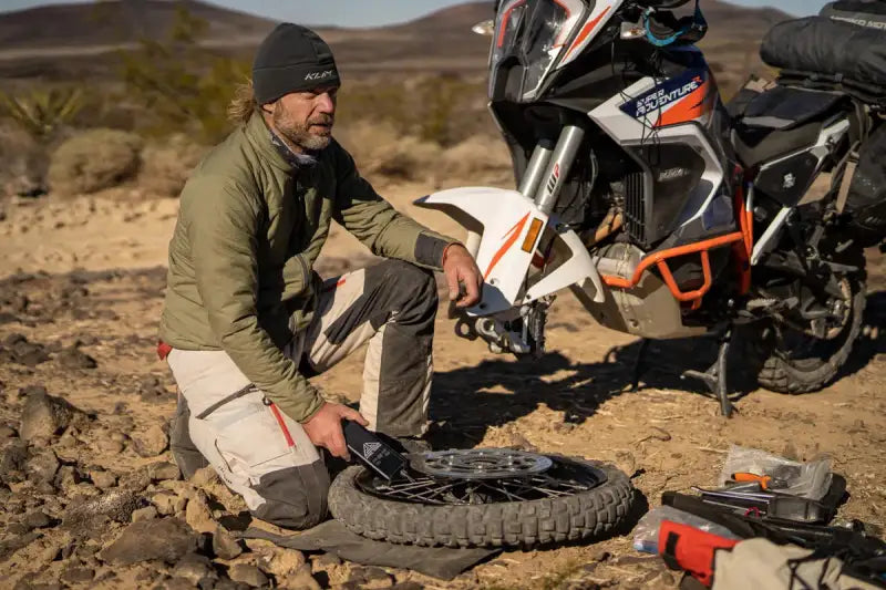 Portable Air Compressor - TRAIL TECH