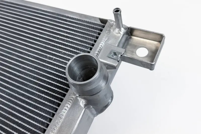 Aluminum radiator with hose connections for Ford Bronco and Ranger truck parts and accessories