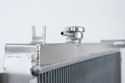 CSF 95-04 Toyota Tacoma (2.7/3.4L) Heavy Duty All-Aluminum Radiator - Truck & Automotive