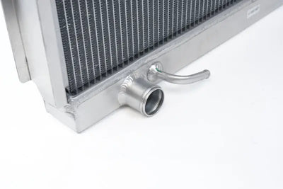 CSF 95-04 Toyota Tacoma (2.7/3.4L) Heavy Duty All-Aluminum Radiator - Truck & Automotive