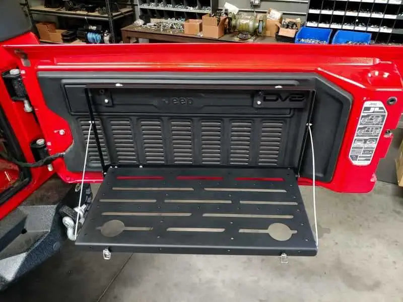 DV8 Offroad TTJL-01