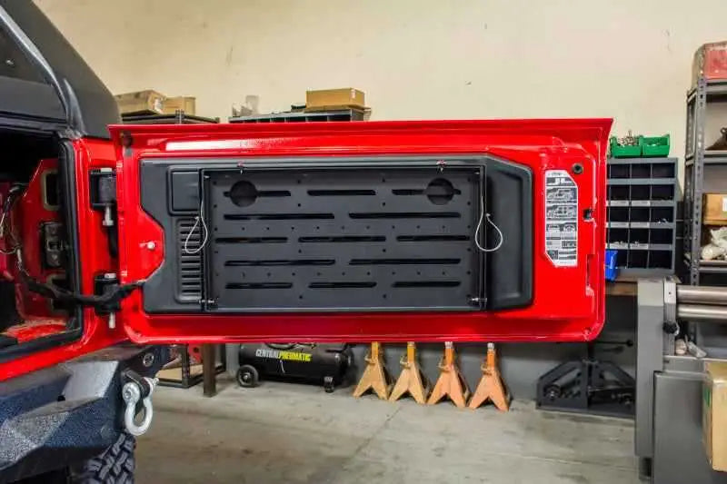 DV8 Offroad TTJL-01