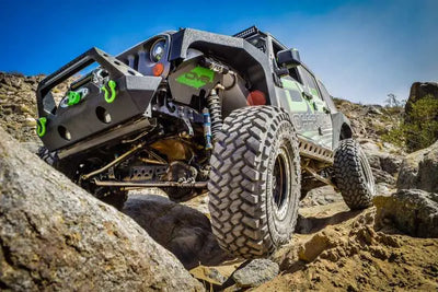 DV8 Offroad 07-18 Jeep Wrangler JK Front Aluminum Inner Fender - Black 