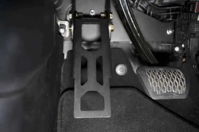DV8 Offroad STJL-03