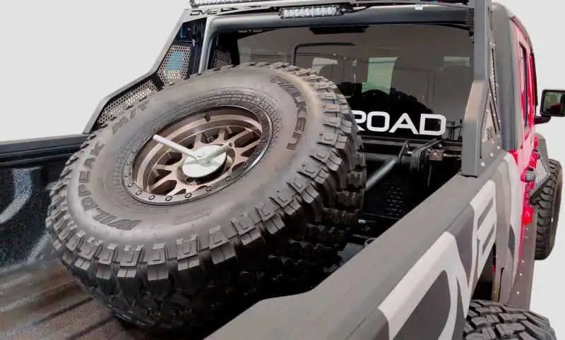 DV8 Offroad TCGL-01
