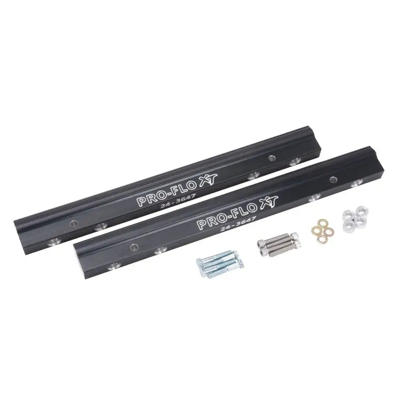 Black Edelbrock EFI fuel rail kit with hardware for BB Chevy Pro-Flo XT -8 An