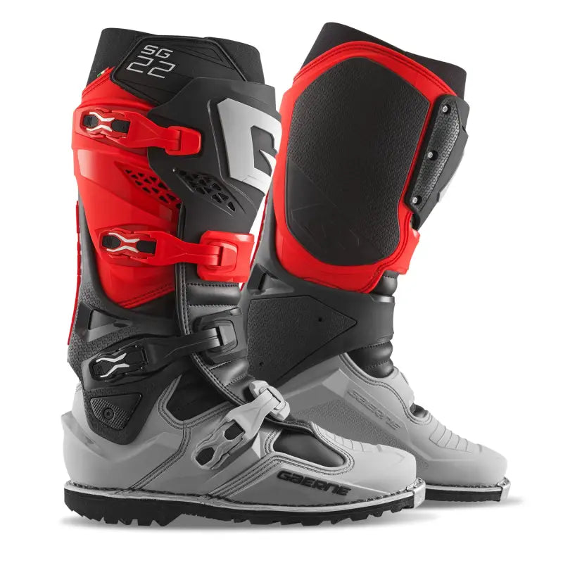 Sg22 Gore Tex Enduro Le Boots Red/Black/Grey Sz 9 - GAERNE