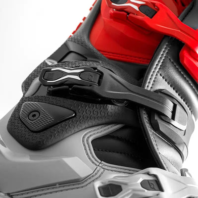 Sg22 Gore Tex Enduro Le Boots Red/Black/Grey Sz 12 - GAERNE