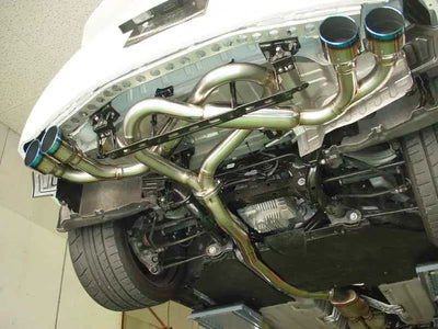 HKS 31021-AN010