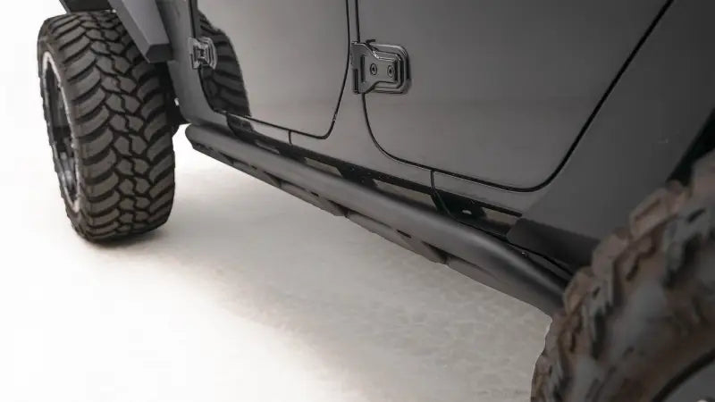 JL18-G1750-1 Fab Fours Jl Tube Slider - Rocker Panel Guard