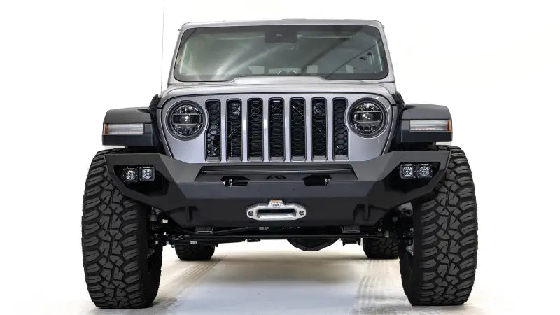JL18-X4652-1 Fab Fours JL & JT Matrix Pre-Runner installed on a Jeep, showcasing rugged design and enhanced front-end protection.
