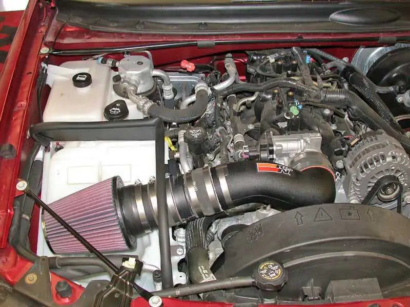 K&N 03-04 Chevrolet Trailblazer V8-5.3L / 03-04 GMC Envoy V8-5.3L Performance Intake Kit 