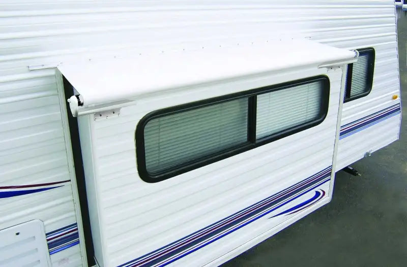 LH0496242 Awning