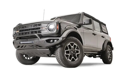 2021-2022 Ford Bronco with M6651-1 Fab Fours Veng Acc Insert, enhancing front-end design with sleek, durable construction for a bold, stylish look.