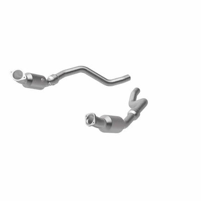 MagnaFlow Conv D/F 05- 300C/Magnum 5.7 w/cats 