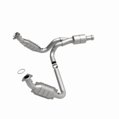 MagnaFlow Conv DF 09-13 Chevy Avalanche 5.3L - 51578