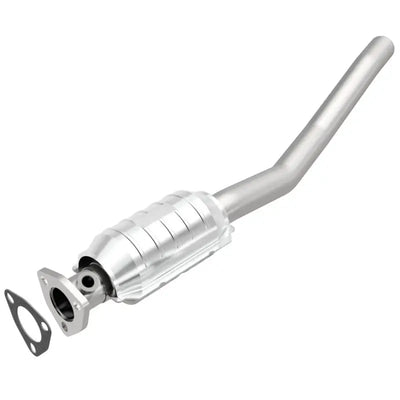 MagnaFlow Conv DF Volvo 36X5X4 2/2 - Truck & Automotive