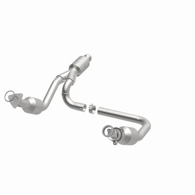 MagnaFlow Conv Direct Fit 14-16 GMC Sierra 1500 V6 4.3L - Truck & Automotive