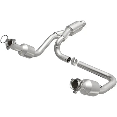 MagnaFlow Conv Direct Fit 14-16 GMC Sierra 1500 V6 4.3L - Truck & Automotive
