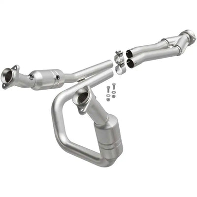 Magnaflow MagnaFlow Conv Direct Fit 2015 Ford Transit-150/250/350 V6 3.7L