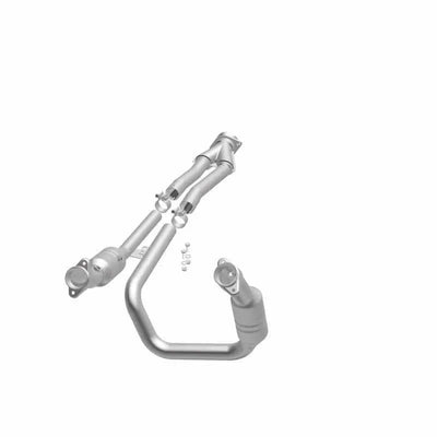 MagnaFlow Conv Direct Fit 2015 Ford Transit-150/250/350 V6 3.7L 