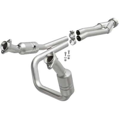 MagnaFlow Conv Direct Fit 2015 Ford Transit-150/250/350 V6 3.7L 