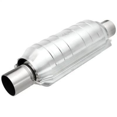 MagnaFlow Conv Univ 2.25in Inlet/Outlet Center/Center Round 11in Body L x 5.125in W 15in Overall - Truck & Automotive