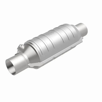 MagnaFlow Conv Univ 2.25in Inlet/Outlet Center/Center Round 11in Body L x 5.125in W 15in Overall - Truck & Automotive
